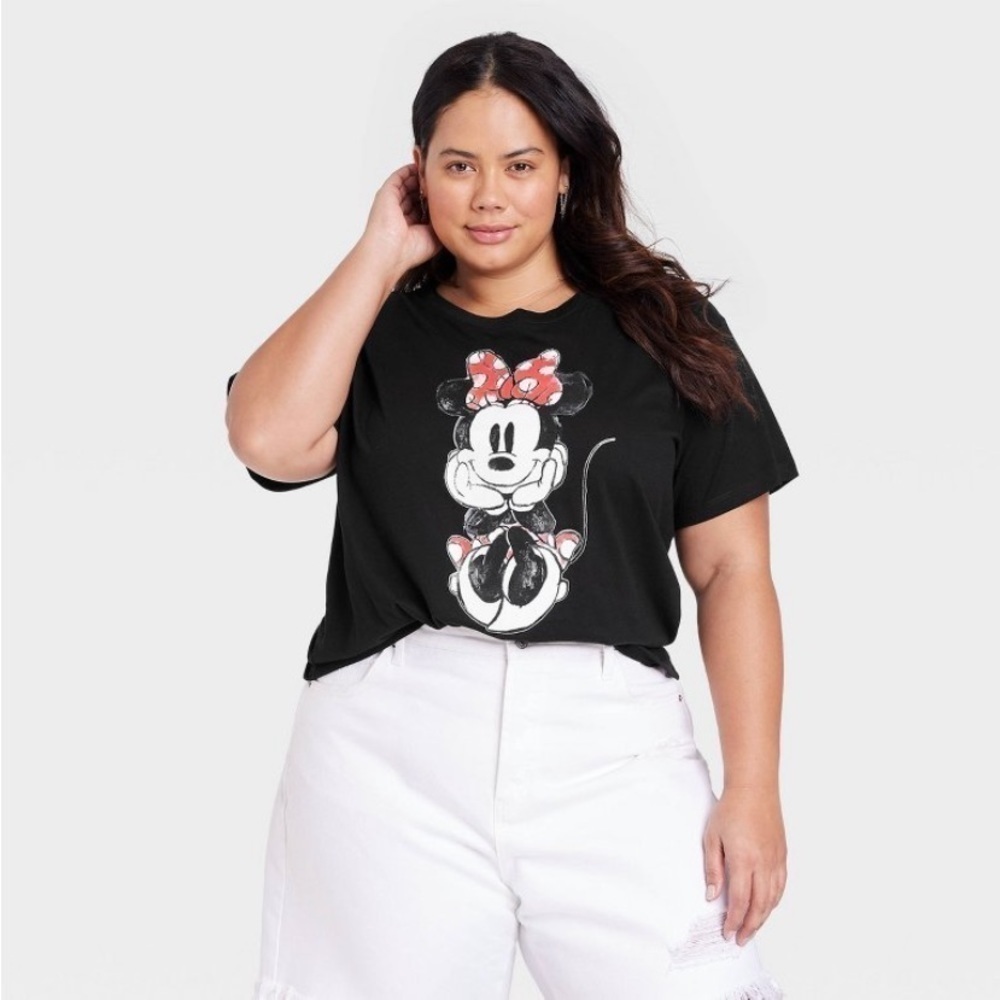 Minnie Mouse graphic short sleeve T shirt nwt